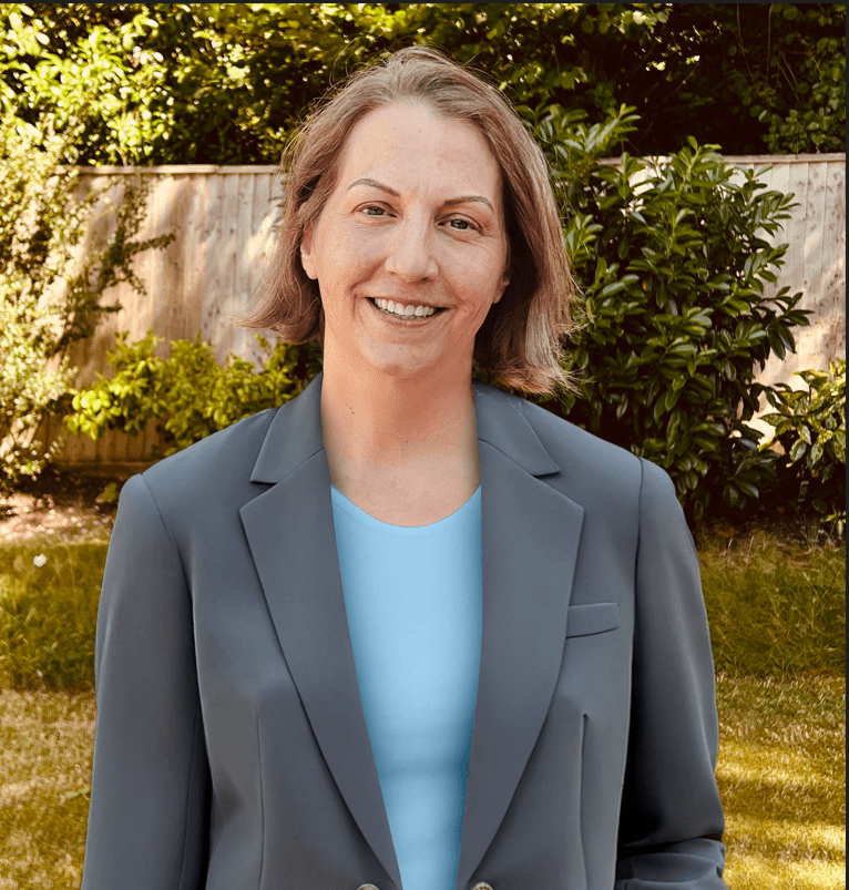home page profile of Nicola Johnson Genealogist
